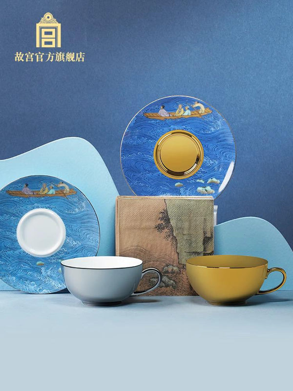 The Palace Red Cliff Streamer Mirror Surface Cup (Silver) “赤壁流光”镜面杯（银色款）