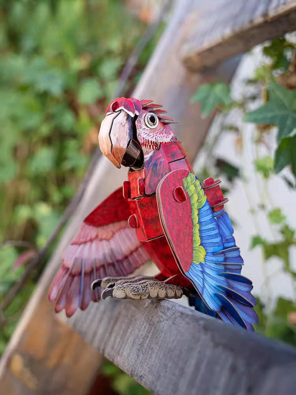 Splicing paper mold -  macaw