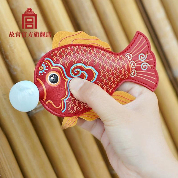 The Palace Golden Koi Fish Squish Pendant 金玉如意解压锦鲤挂饰